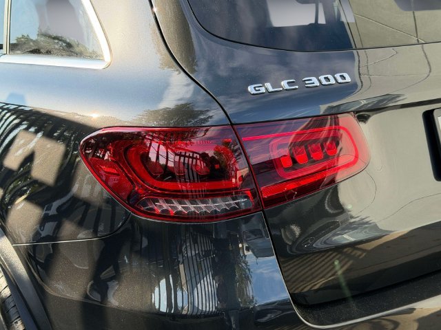 Certified Used 2022 Gray Mercedes-Benz GLC 300 image 10