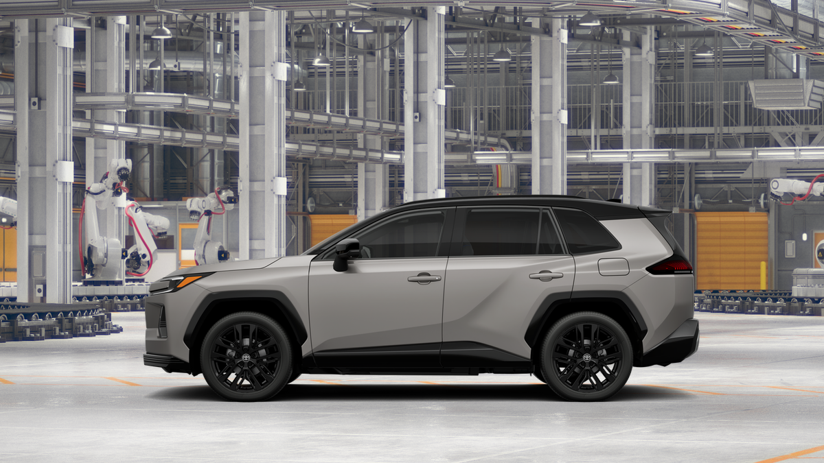 New 2026 Meteor Shower with Midnight Black Metallic roof Toyota XSE image 12