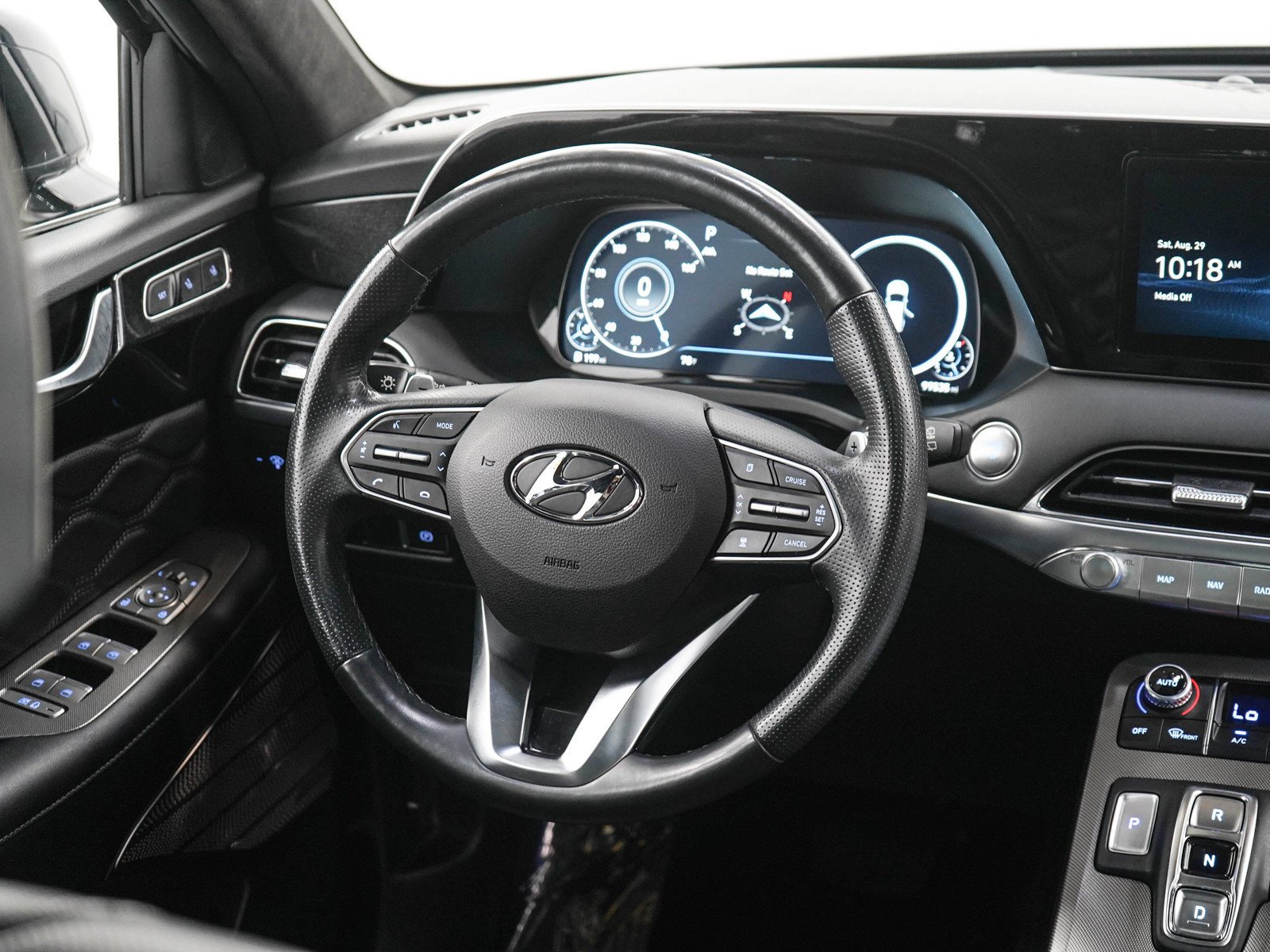 Used 2020 Moonlight Cloud Hyundai Limited AWD image 16