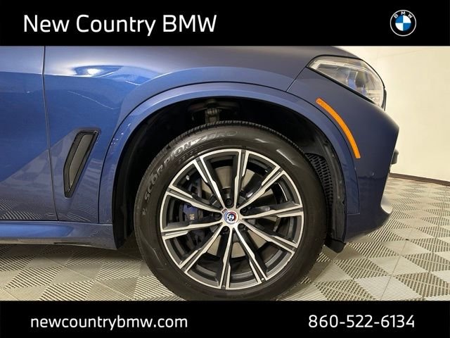 Used 2023 Phytonic Blue Metallic BMW M50i image 7