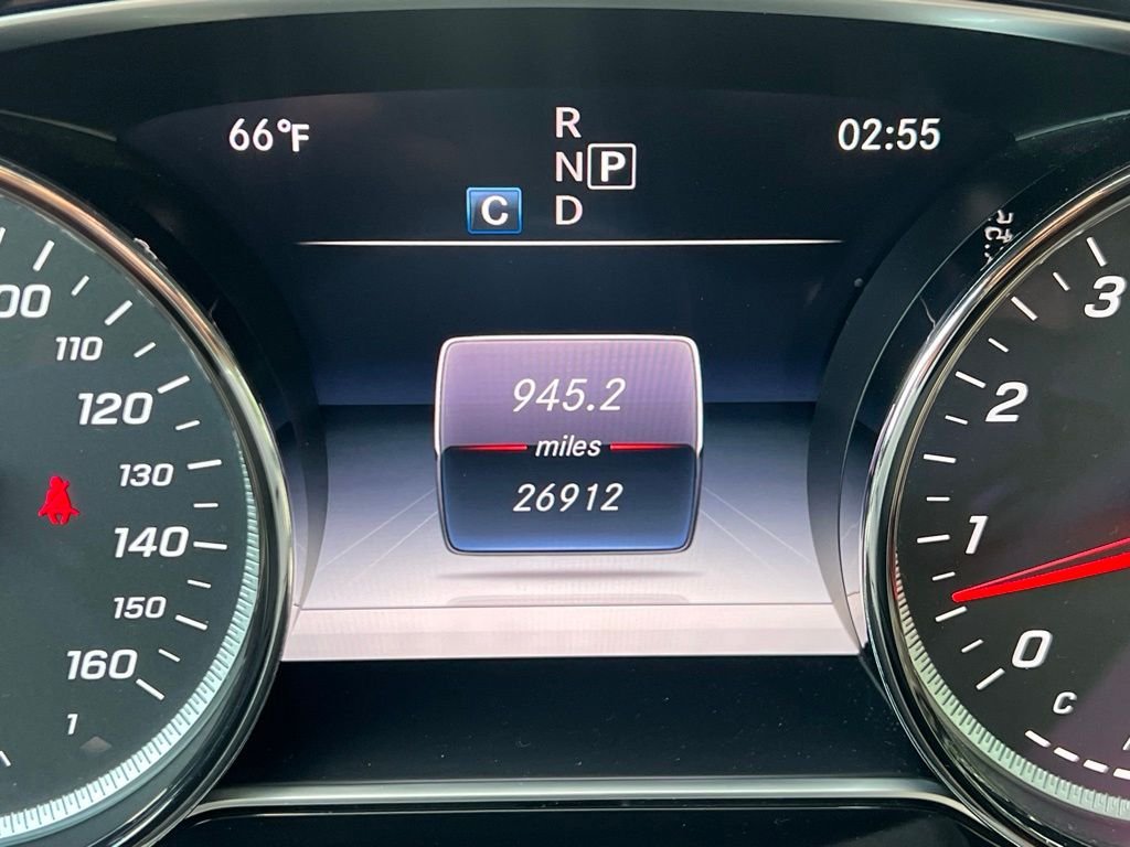 Used 2019 Gray Mercedes-Benz E 300 image 8