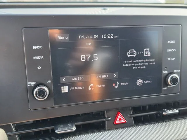 Certified Used 2024 Gray Kia LX image 26