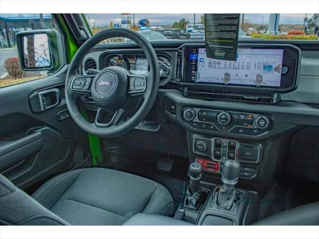 2026 Jeep Wrangler 4-Door Willys - Photo 18