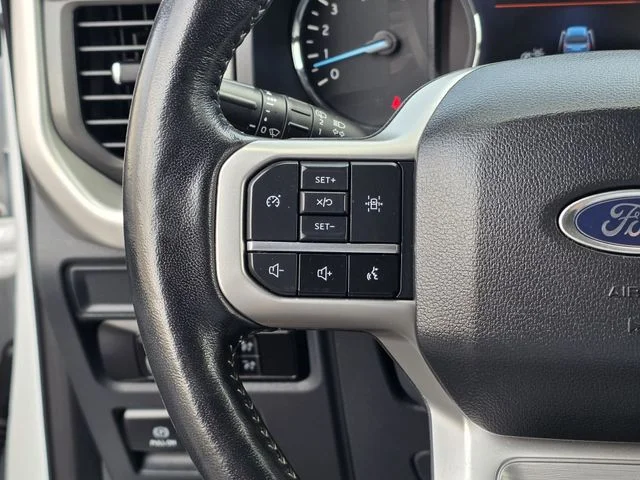 Certified Used 2024 Oxford White Ford XLT image 28