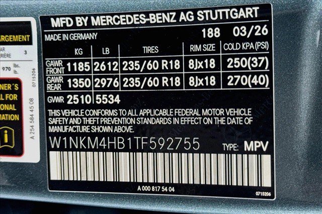 New 2026 Verde Silver Metallic Mercedes-Benz GLC 300 image 60
