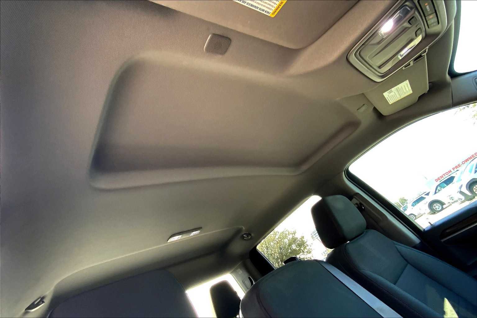Used 2023 Northsky Blue Metallic Chevrolet LT image 13