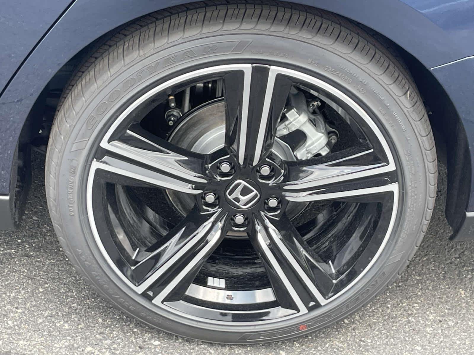 New 2026 Canyon River Blue Metallic Honda SE image 15
