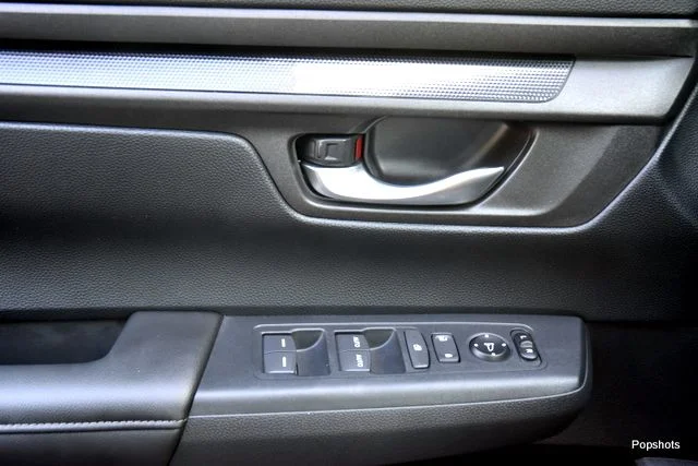 2025 Honda CR-V EX - Photo 7
