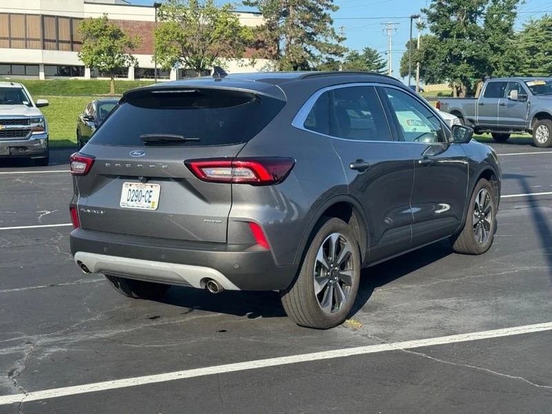 Used 2023 Carbonized Gray Metallic Ford Platinum® image 3