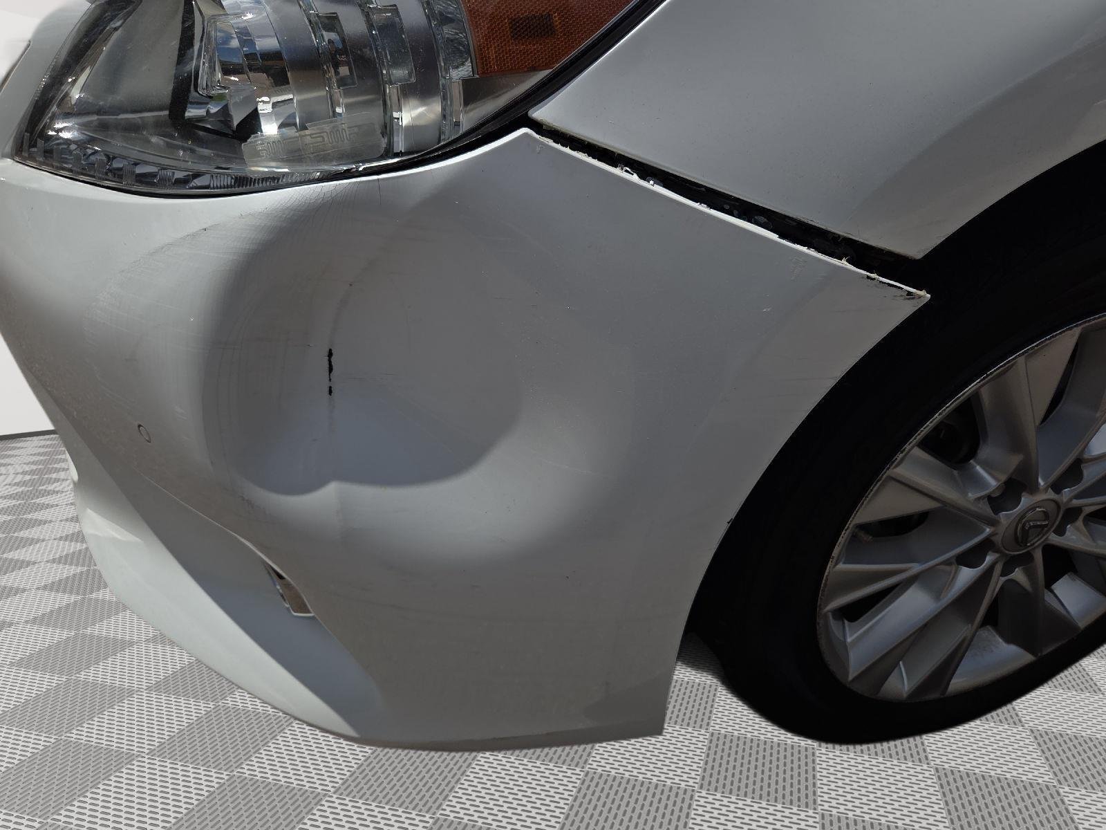 Used 2013 Starfire Pearl Lexus Hybrid image 29
