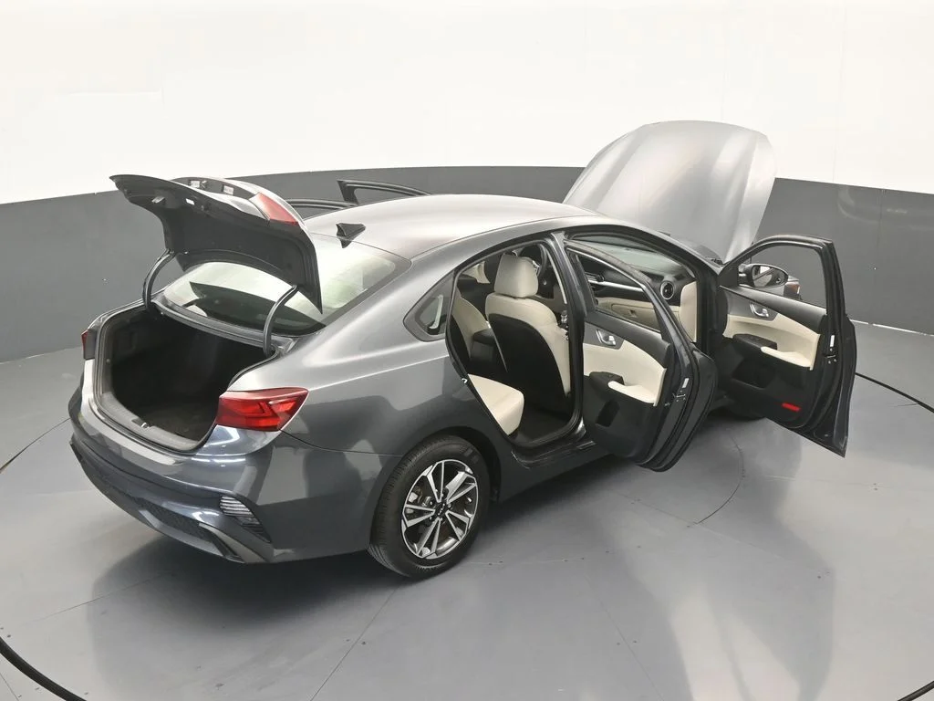 Used 2023 Gravity Gray Kia LXS image 58