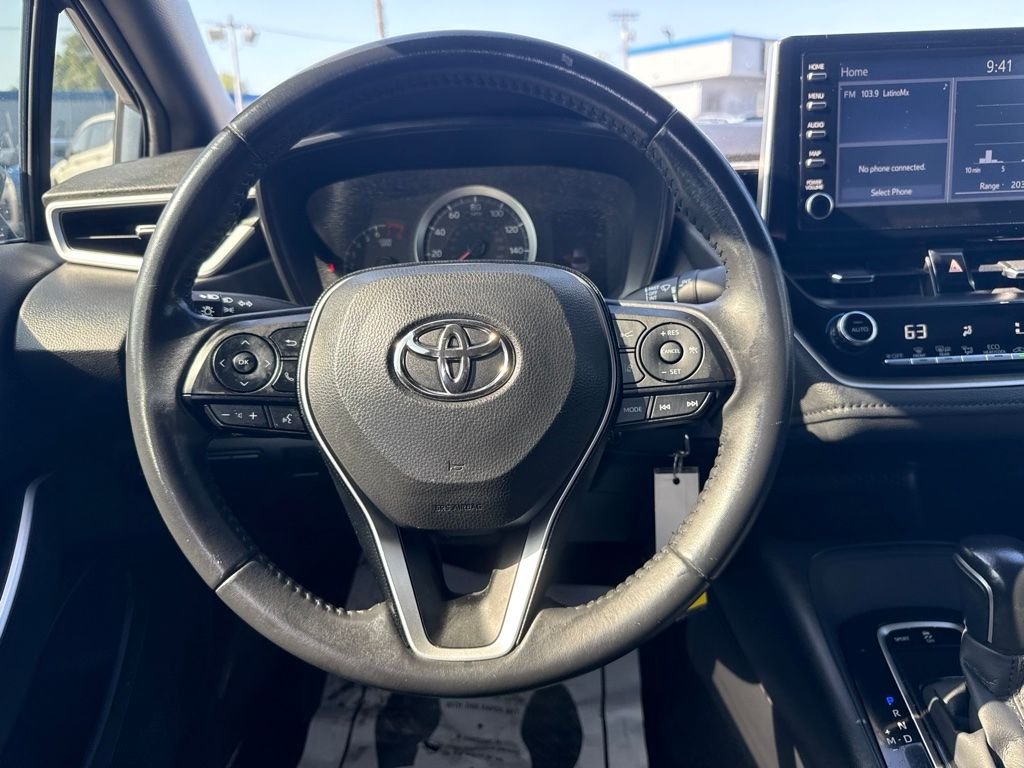 Used 2020 Blue Toyota SE image 11