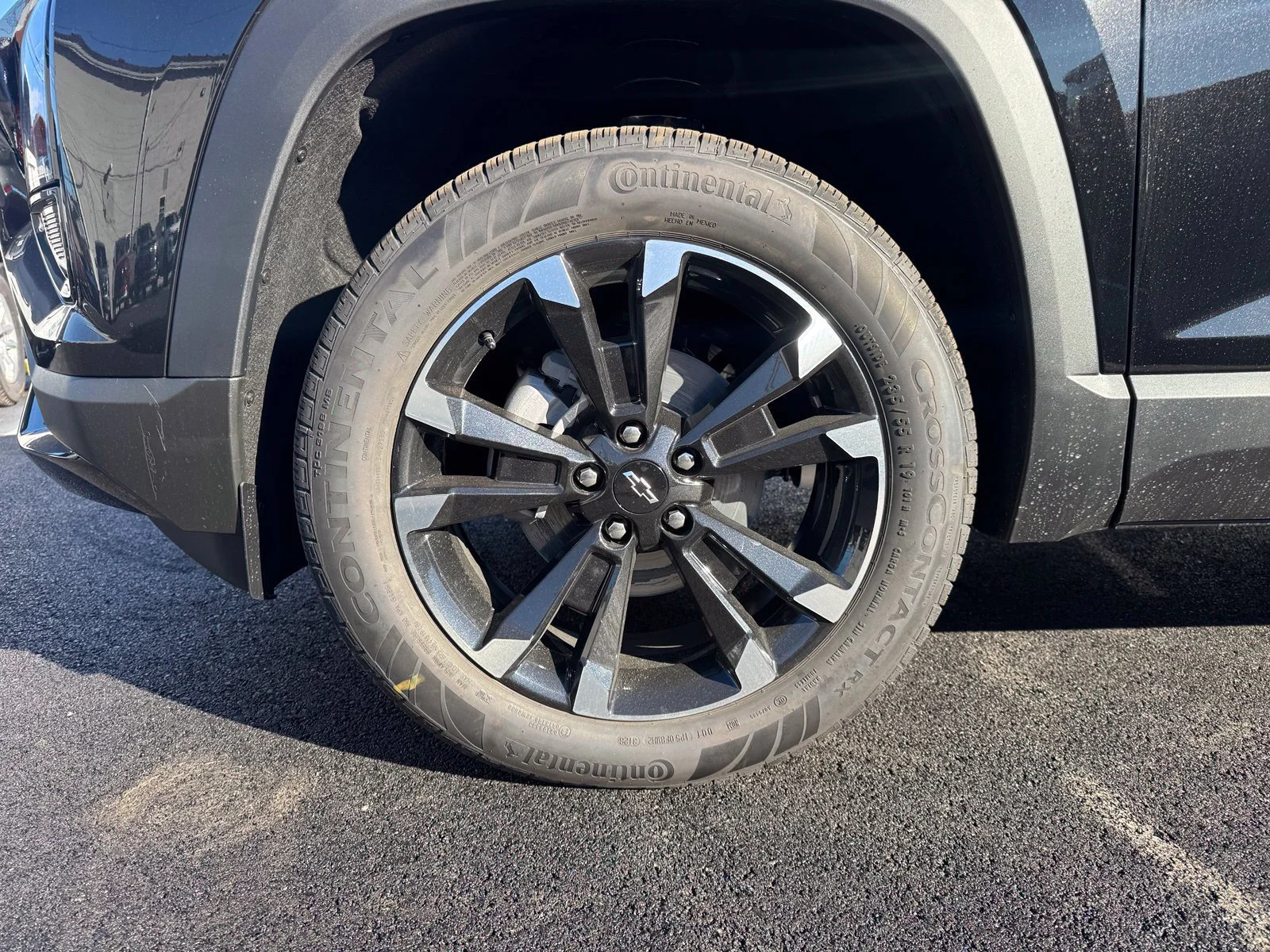 2027 Chevrolet Equinox RS - Photo 10