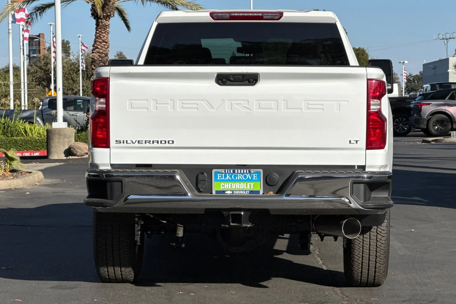 2026 Chevrolet Silverado 3500 HD LT view 4