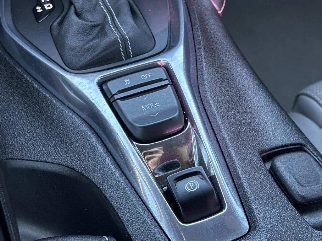 Used 2016 NIGHTFALL GRAY METALLIC Chevrolet 2SS image 23