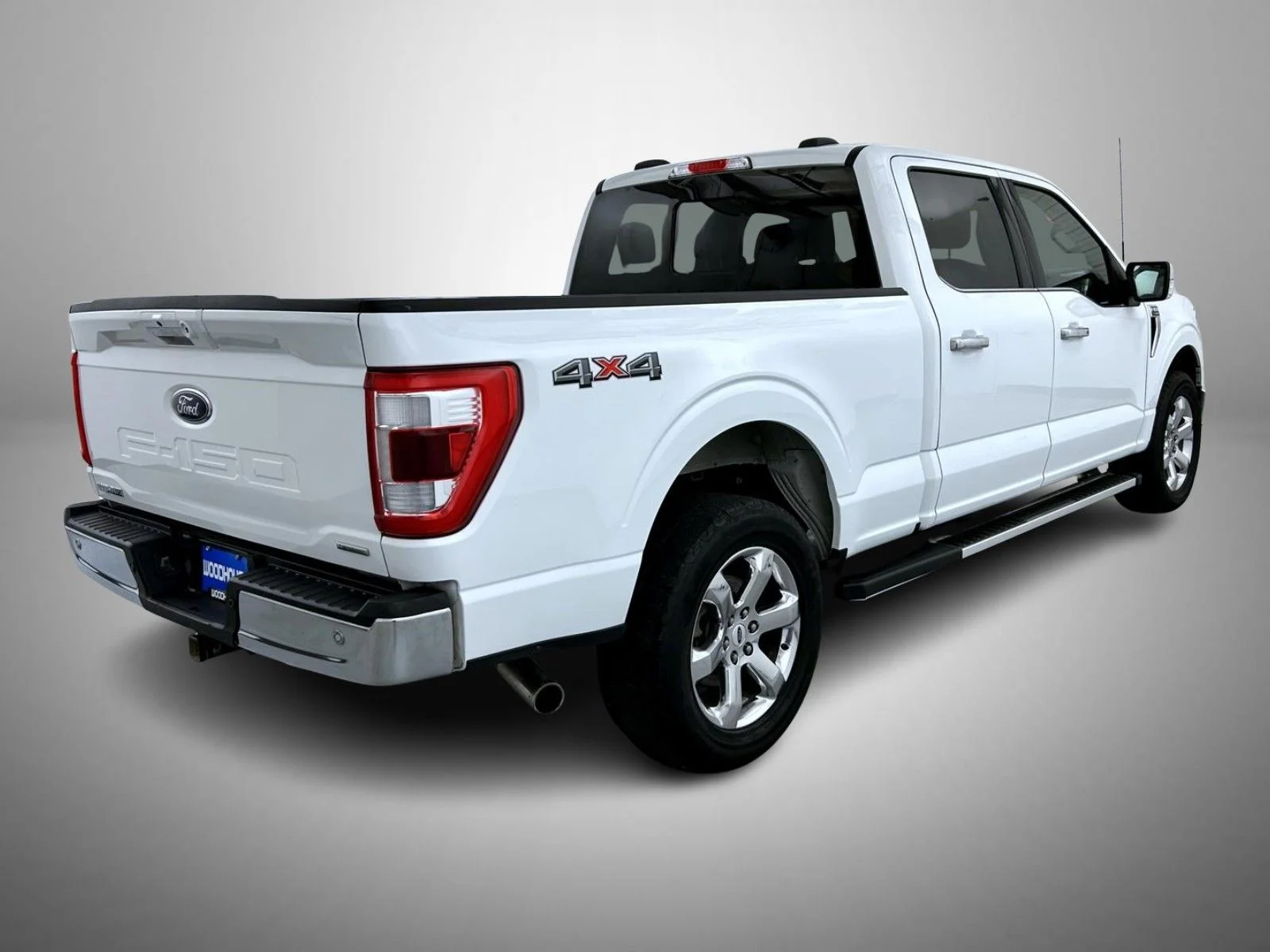 Used 2022 White Ford Lariat image 5