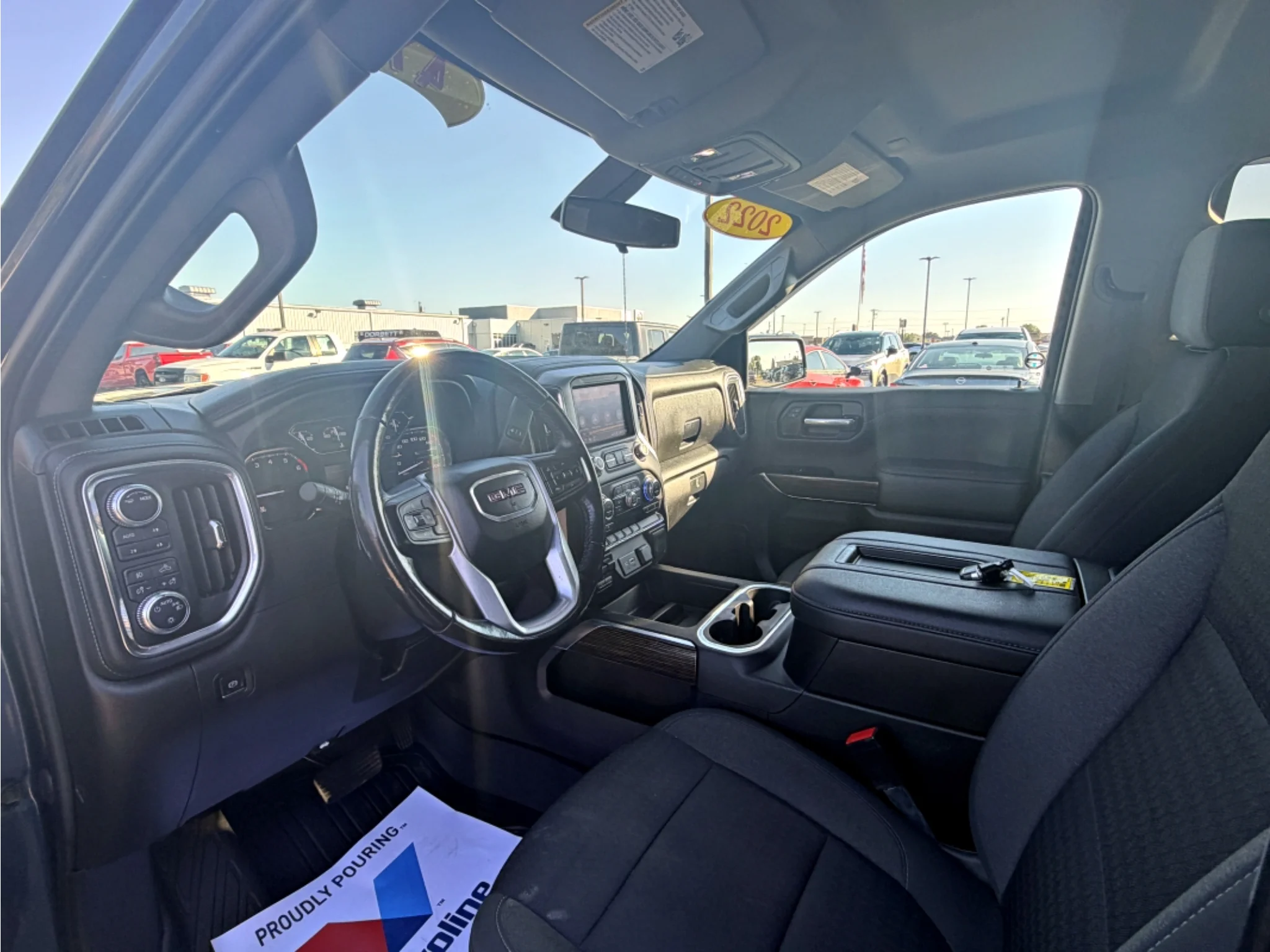 Used 2022 Pacific Blue Metallic GMC Elevation image 14
