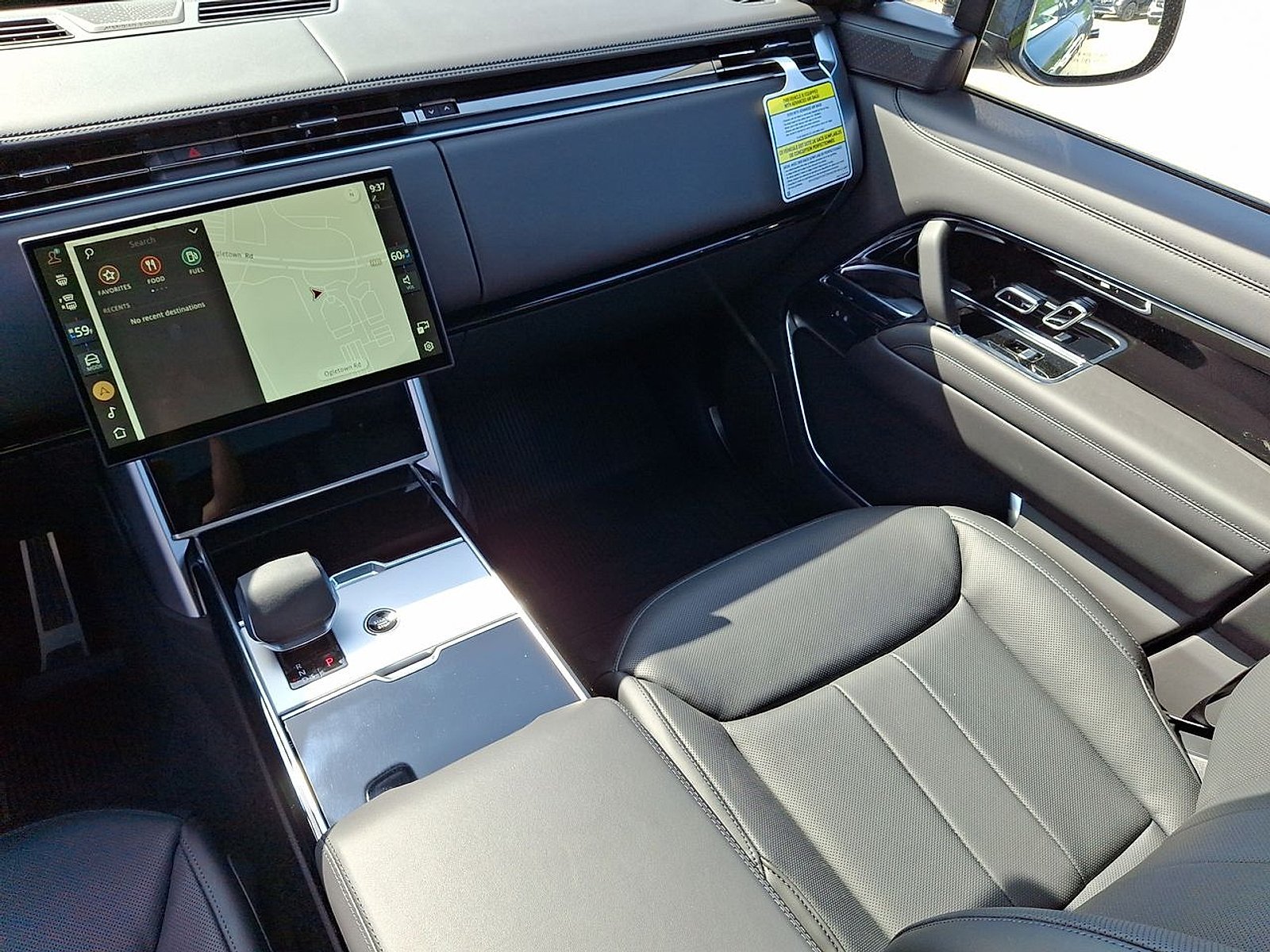 New 2026 Santorini Black LAND ROVER Autobiography image 11