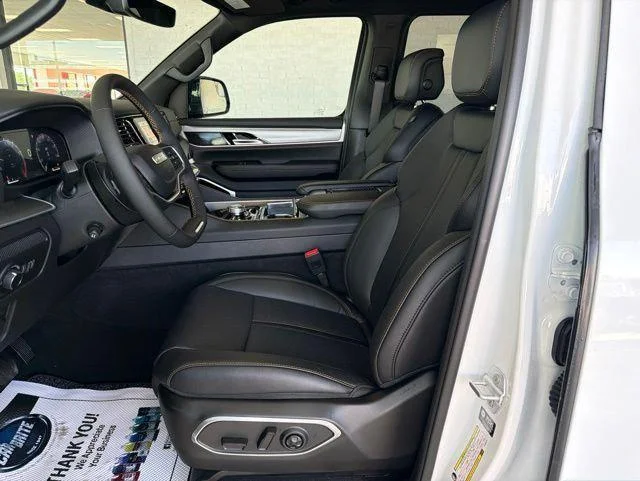 New 2026 Bright White Clearcoat Jeep Grand Wagoneer image 16