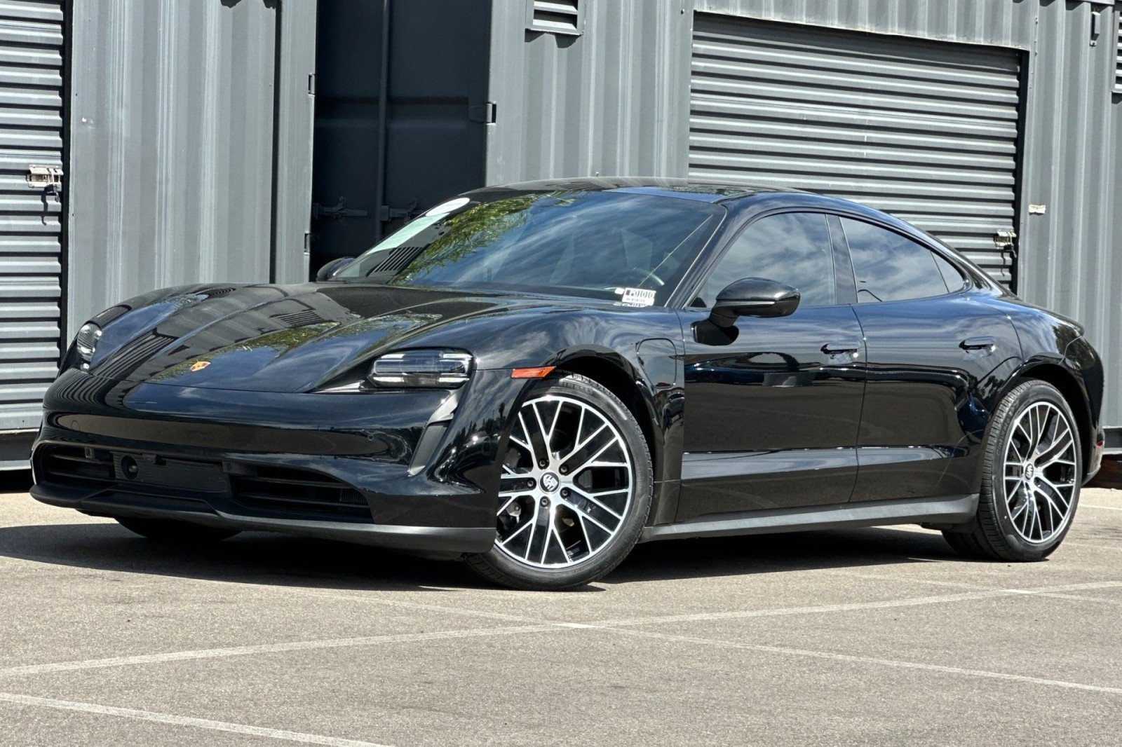 2022 Porsche Taycan Base