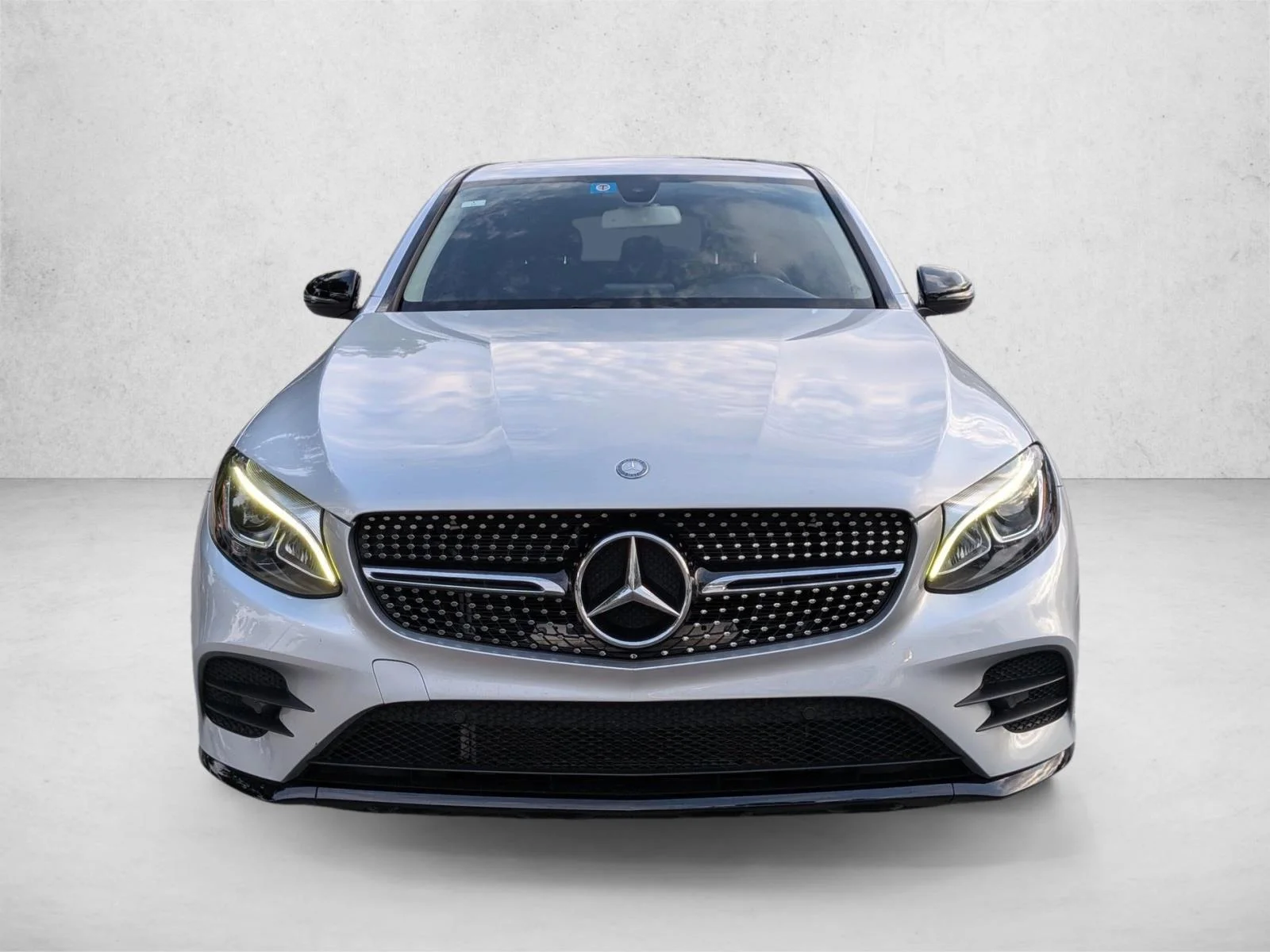 Used 2017 Iridium Silver Metallic Mercedes-Benz GLC 300 image 2