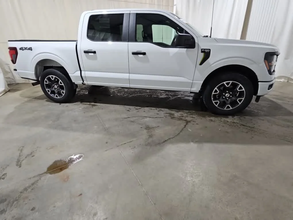 Used 2024 Oxford White Ford STX image 7