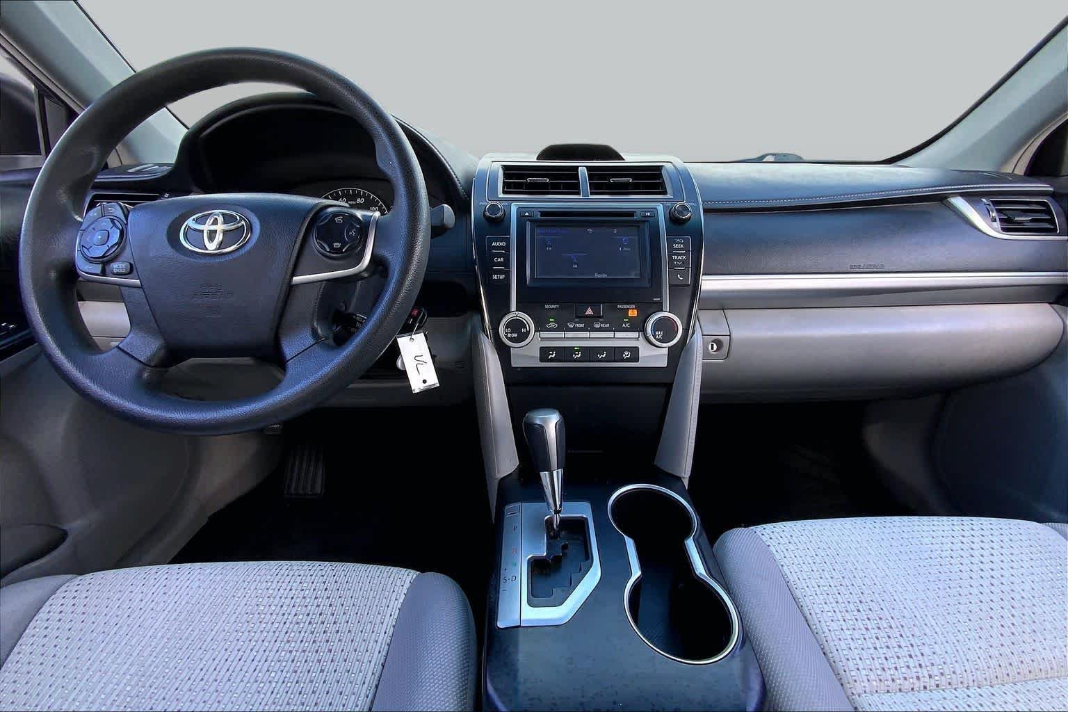 Used 2014 Magnetic Gray Metallic Toyota LE image 15