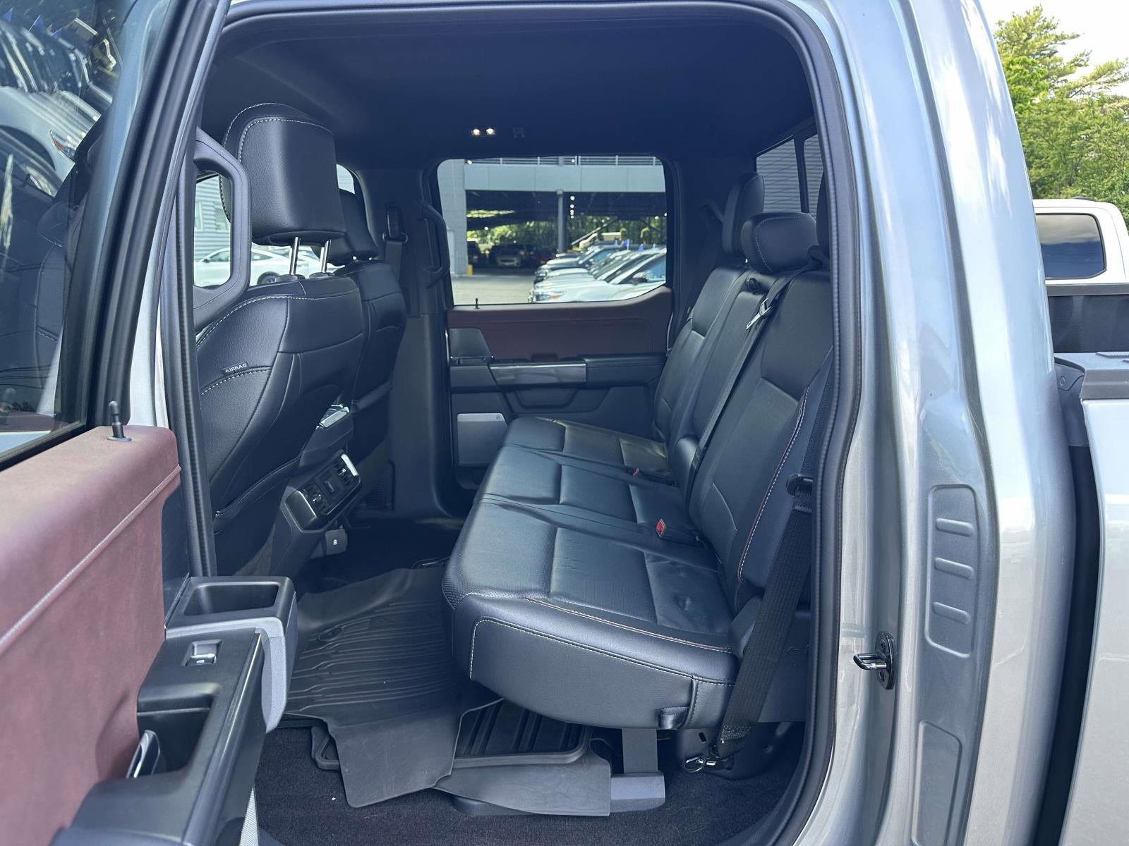 Certified Used 2023 Silver Metallic Ford LARIAT image 14