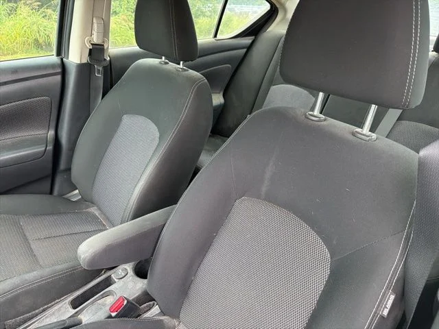 Used 2018 Gray Nissan 1.6 SV image 10