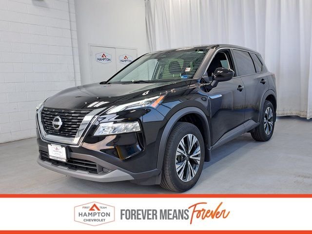 Used 2023 Black Nissan SV image 1