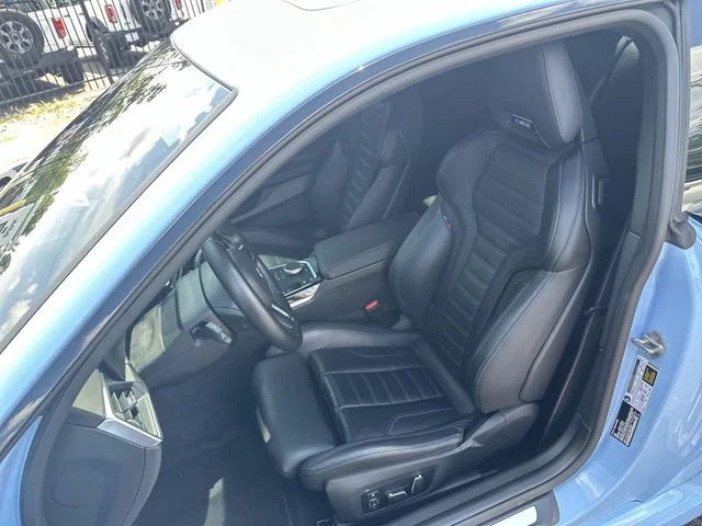 Used 2024 Blue BMW  image 12