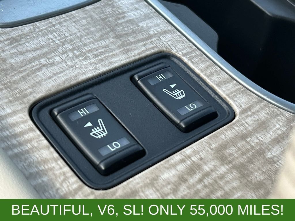Used 2020 Blue Nissan SL image 30