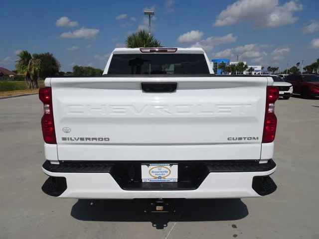Used 2025 Summit White Chevrolet Custom image 5