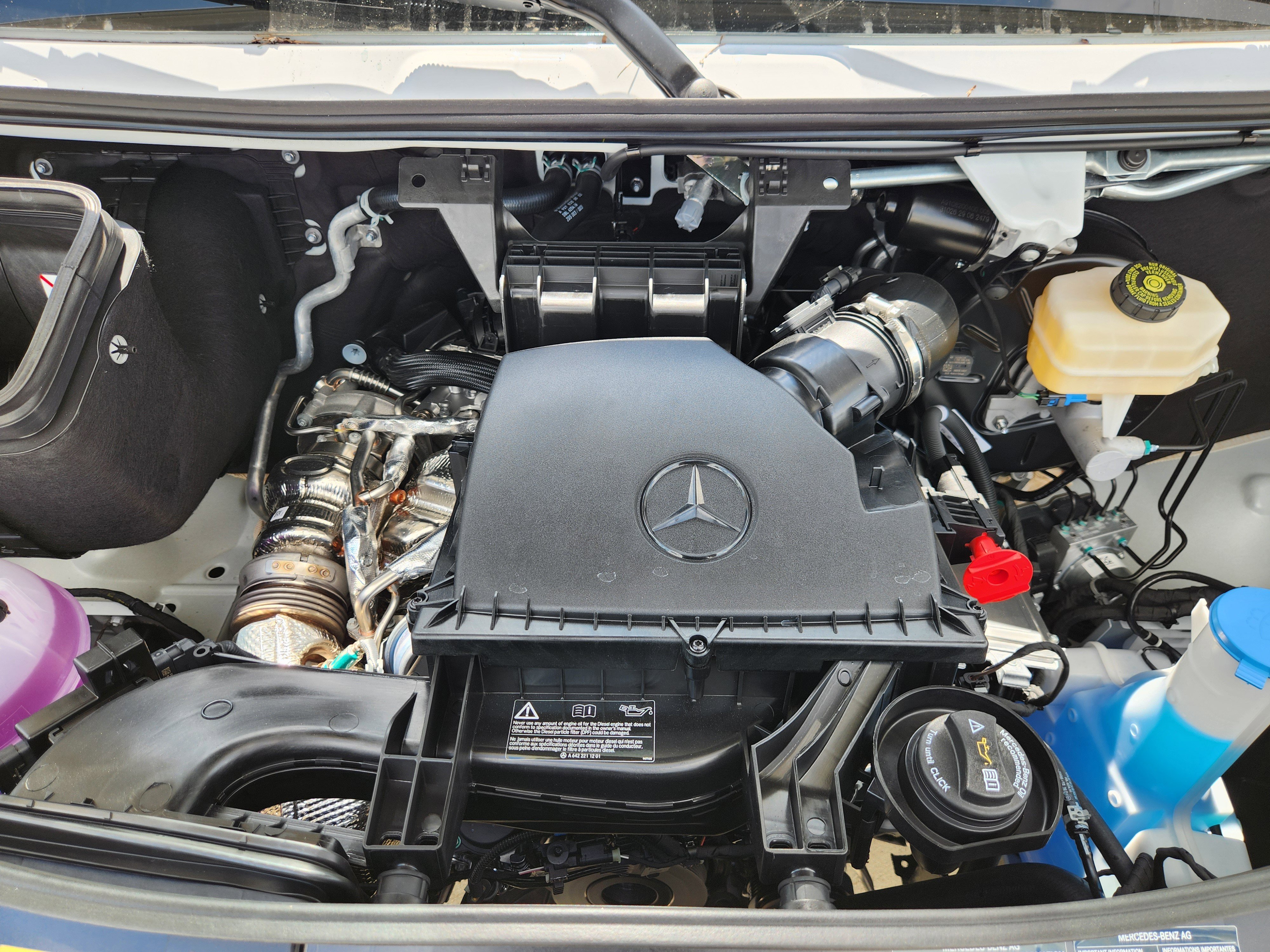 New 2026 Arctic White Mercedes-Benz Cargo 144 WB image 20