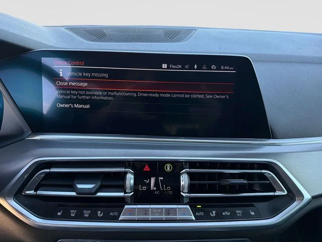 Used 2019 Gray BMW xDrive40i image 25