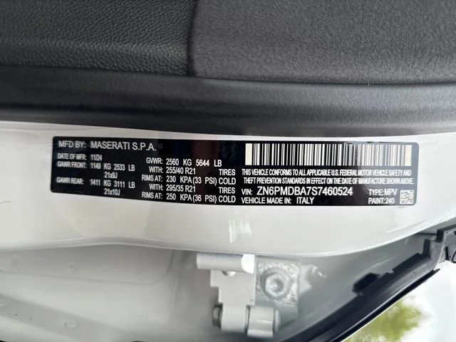 Used 2025 Bianco Maserati Modena image 16
