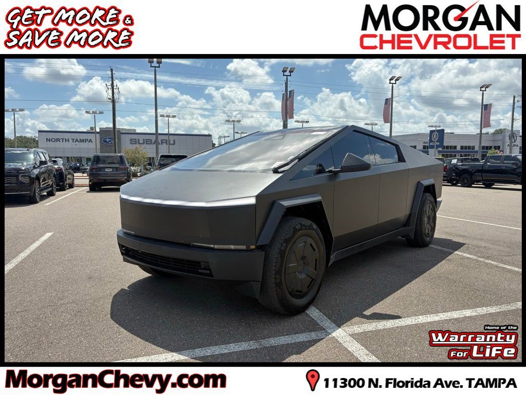 2024 Tesla Cybertruck All-Wheel Drive's photo