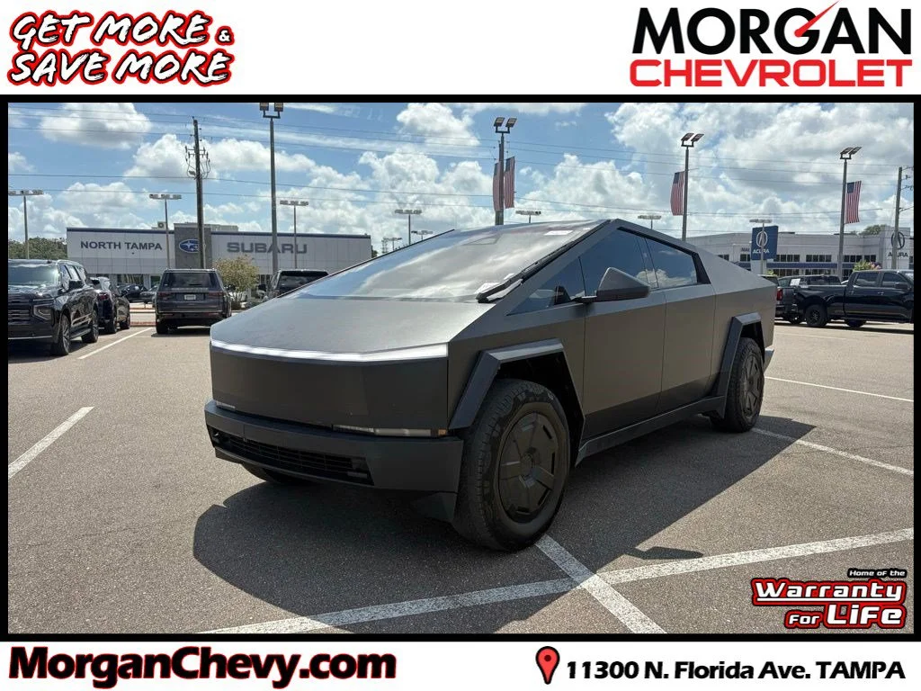 2024 Tesla Cybertruck All-Wheel Drive's photo