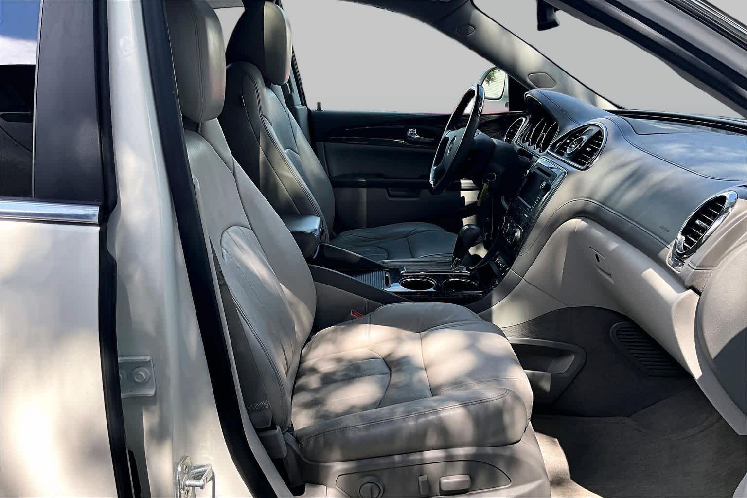 Pre-Owned 2014 Buick Enclave Premium
