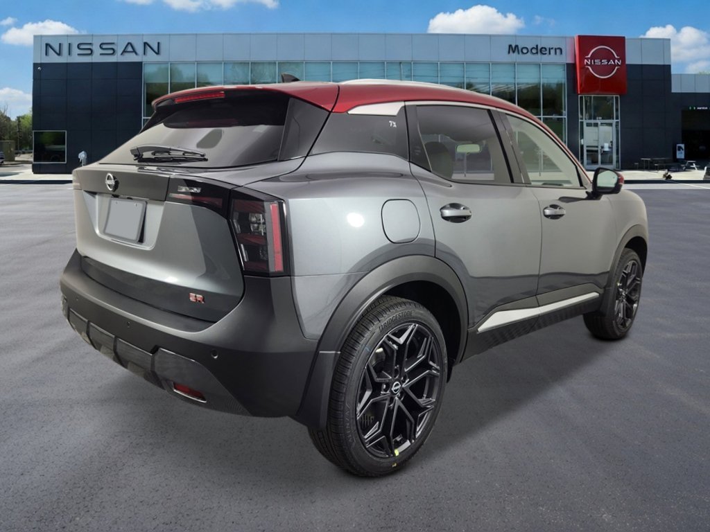 New 2026 Gun Metallic / Scarlet Ember Tintcoat Two-tone Nissan SR image 5