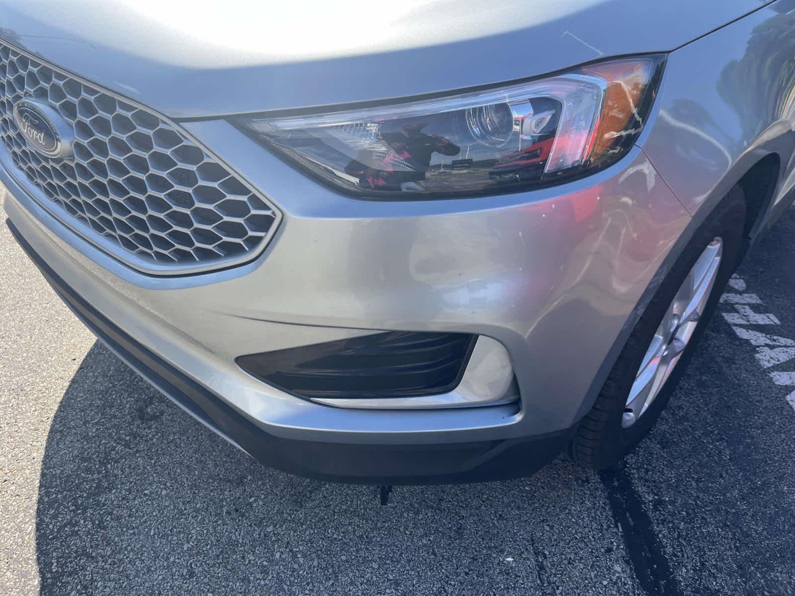 Used 2024 Sil/silver Ford SEL image 18
