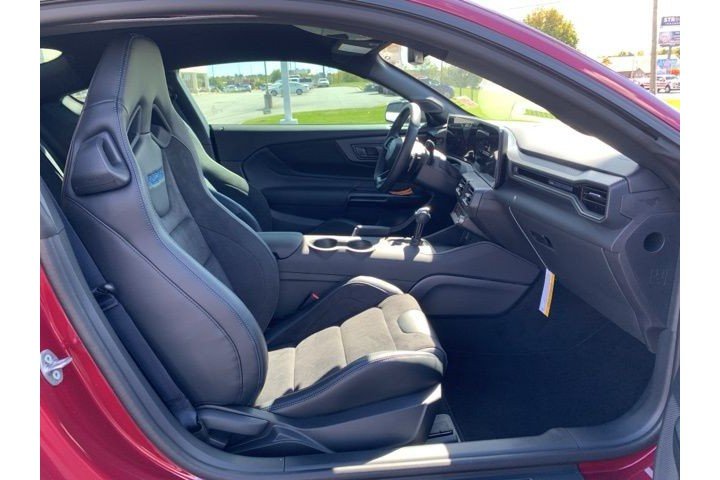 New 2025 Molten Magenta Metallic Tri-coat Ford Dark Horse™ image 25
