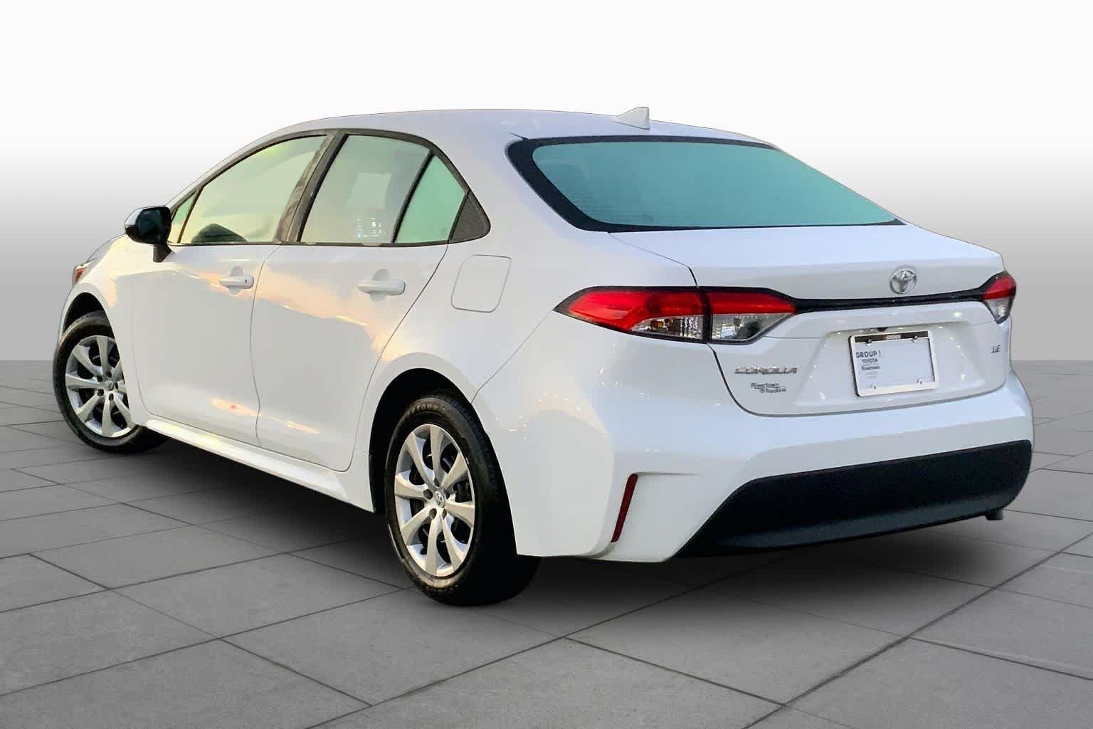 Used 2026 Ice Cap Toyota LE image 12