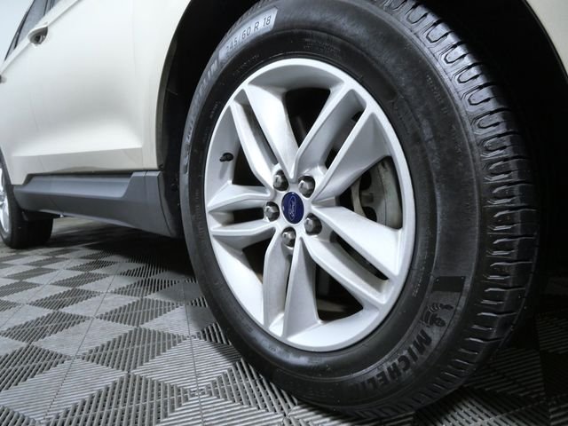 Certified Used 2018 Gold Ford SEL image 2