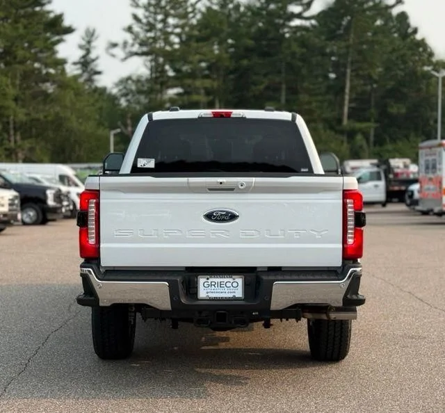 New 2026 White Ford XLT image 5