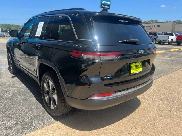 Used 2024 Black Jeep 4xe image 7