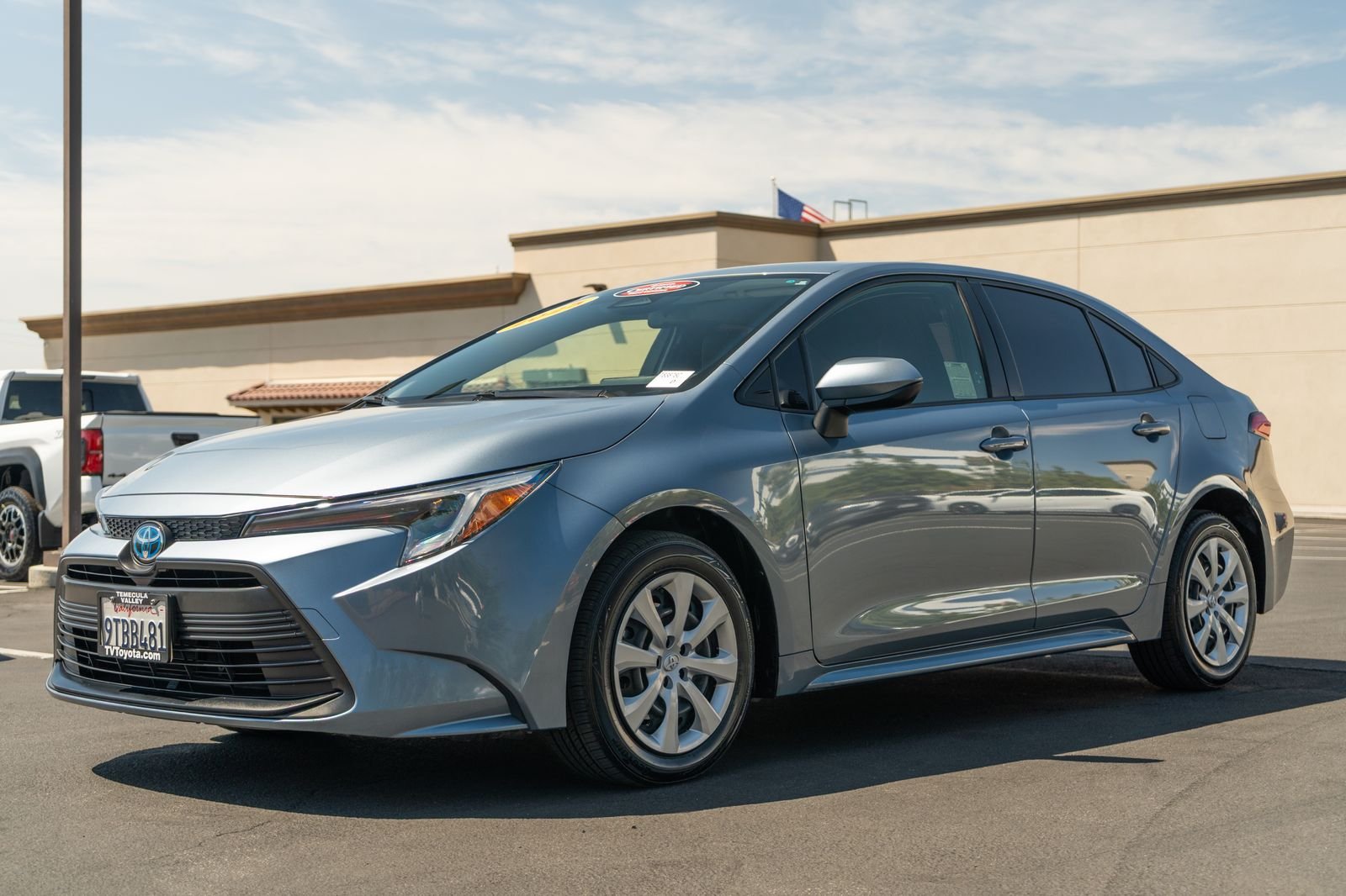 Certified Used 2025 Celestite Toyota LE image 5