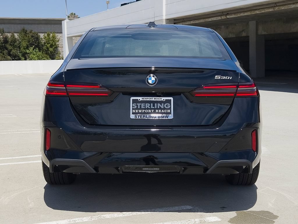New 2026 Black Sapphire Metallic BMW 530i image 18