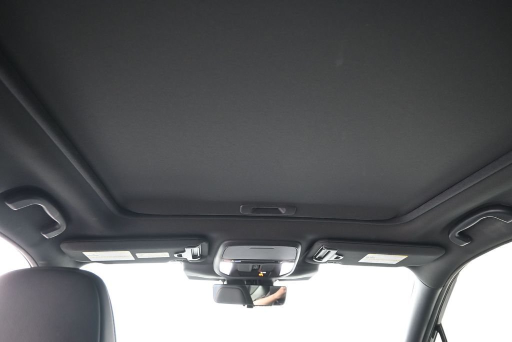 Used 2025 Crystal Black Silica Subaru Touring image 18