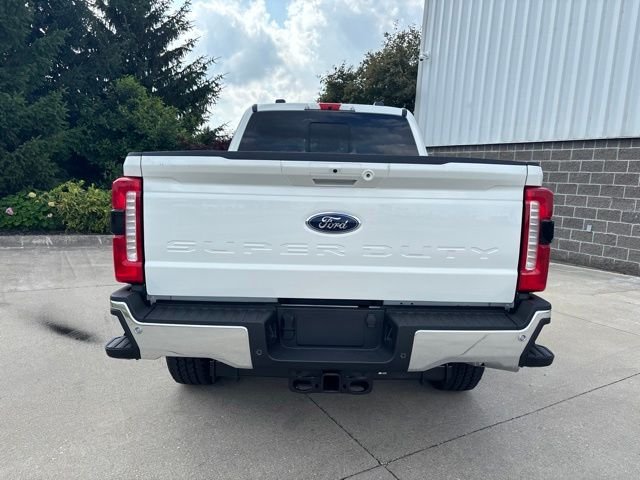 New 2026 Star White Metallic Tri-Coat Ford F-350® Lariat® image 7